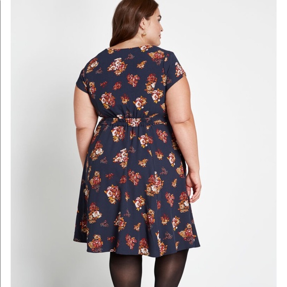 ModCloth Shortsleeve Fall Floral POCKET dress-NWOT - Picture 4 of 4